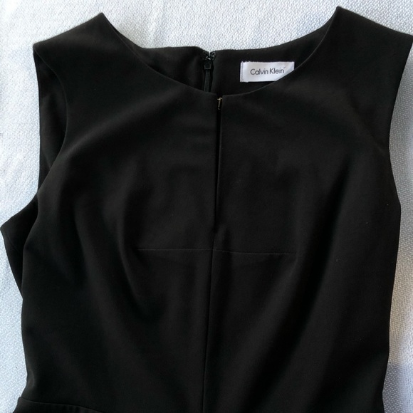 Calvin Klein black dress ✨ - Picture 5 of 7